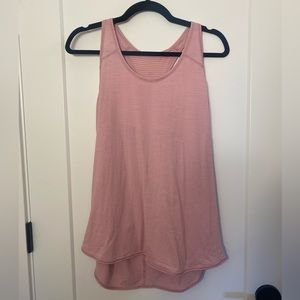 Lululemon Essential Tank Top - Size 8, Heathered Rose Tea